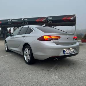 Opel Insignia 2.0