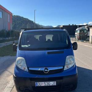 Opel Vivaro 2.5cdti