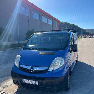 Opel Vivaro 2.5cdti
