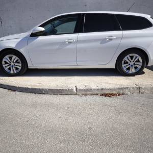 Peugeot 308 SW, 1.5Blue HDI registriran do 27.10.2026 godine