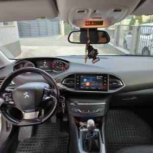 Peugeot 308 SW, 1.5Blue HDI registriran do 27.10.2026 godine