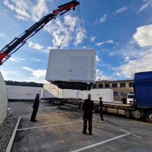 POSTAVLJANJE SHRINK WRAP FOLIJE ZA TRANSPORT, SKELE, GLISERE