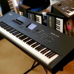 Prodaja Yamaha Genos2 76 tipki XXL / Yamaha Genos, Tyros5, Motif XF8