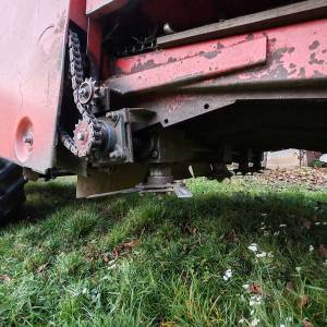 Prodaje se kombajn Fahr M 1000