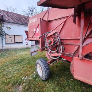 Prodaje se kombajn Fahr M 1000