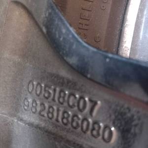 Prodajem alu felge 17 cola sa gumama