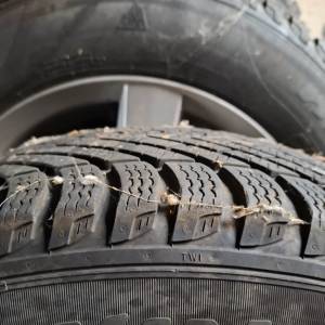 PRODAJEM ALU FELGE SA GUMAMA I 3 ČELICNE FELGE 5X112 15 COLI