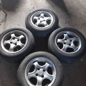 PRODAJEM ALU FELGE SA GUMAMA I 3 ČELICNE FELGE 5X112 15 COLI
