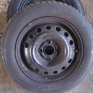 PRODAJEM ALU FELGE SA GUMAMA I 3 ČELICNE FELGE 5X112 15 COLI