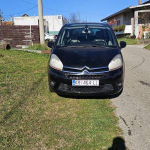 Prodajem citroen c4 1.8 benzinac regan cjelu godinu