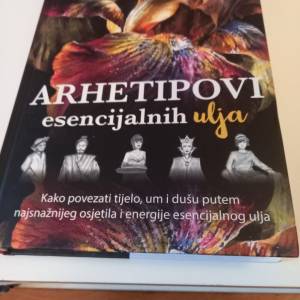 Prodajem komplet knjiga autorice Zrinke Jezdić