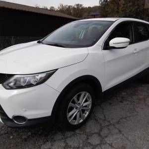 Prodajem NISSAN QASHQAI J11 1,6 dCi 2014 g. 196000 km. 9000 eura