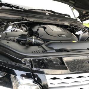 Prodajem očuvani Range Rover Sport