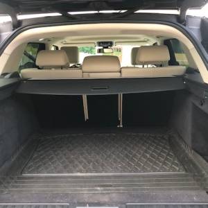 Prodajem očuvani Range Rover Sport