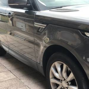 Prodajem očuvani Range Rover Sport