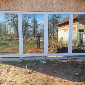 prodajem pvc stijenu