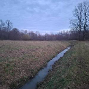 prodajem seoskom imanje