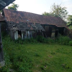 prodajem seoskom imanje