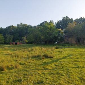 prodajem seoskom imanje