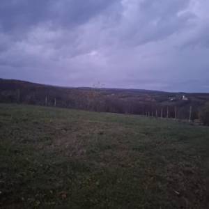 prodajem vikend zemljište za razne namjene