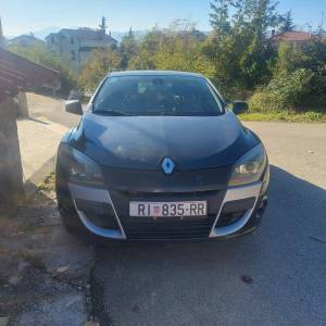 RENAULT MEGANE 2.0 DCI, neispravan motor