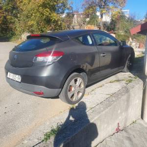 RENAULT MEGANE 2.0 DCI, neispravan motor