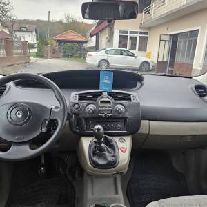 Renault Scenic 1.5 DCI