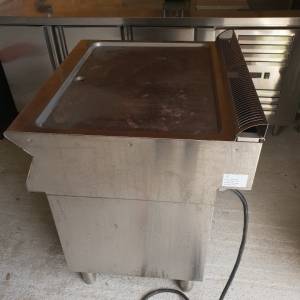 Roštilj je top stanje