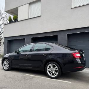 ŠKODA OCTAVIA 1.6TDI DSG STYLE /159tkm/prvi vlasnik/HR auto/odličan/