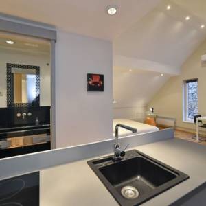 TKALČIĆEVA UL. - Luksuzan novonamješten stan 48 m2!