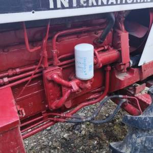 Traktor International 1246 Turbo