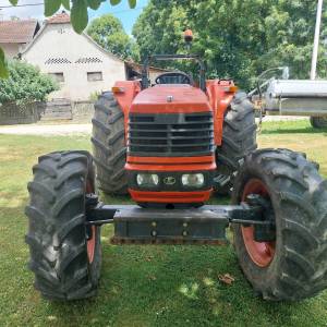 Traktor Kubota ME 9000