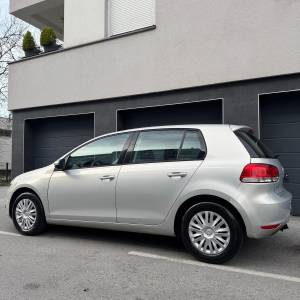VW GOLF VI /129tkm/prvi vlasnik/HR auto/klima/odličan/