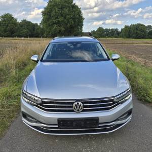 VW Passat 2,0TDI DSG, 2020g. Top stanje