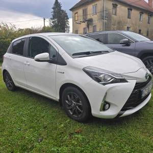 Yaris hibrid