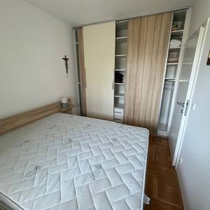 Zagreb - Vukomerec ( Kampus ) 2-sobni stan 44m2, 2.kat, lift, loggia