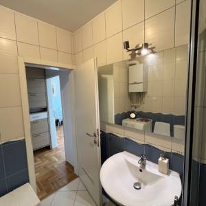 Zagreb - Vukomerec ( Kampus ) 2-sobni stan 44m2, 2.kat, lift, loggia