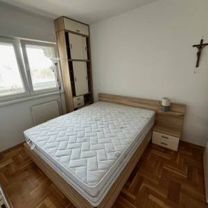 Zagreb - Vukomerec ( Kampus ) 2-sobni stan 44m2, 2.kat, lift, loggia