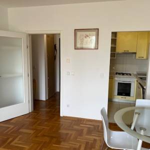 Zagreb - Vukomerec ( Kampus ) 2-sobni stan 44m2, 2.kat, lift, loggia