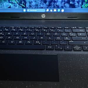 17.3", Ryzen 5 7520U, 8gb DDR5,  512gb M.2, AMD Radeon 610M, Win11