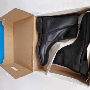 BOROVO crne kožne čizme (44)