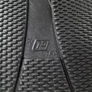 BOROVO crne kožne čizme (44)