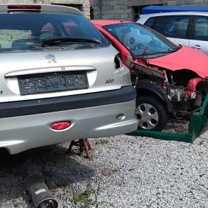 Citroen C3, polo 1.2i, mazda 323f, peugeot 206, chevrolet spark, Ford