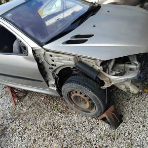 Citroen C3, polo 1.2i, mazda 323f, peugeot 206, chevrolet spark, Ford