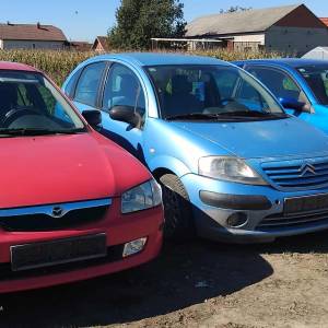 Citroen C3, polo 1.2i, mazda 323f, peugeot 206, chevrolet spark, Ford