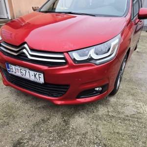 Citroën C4 1,2 MILLENIUM, 125000 km