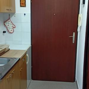 Garsonjera Karlovac  Luščić 5. kat lift centralno grijanje