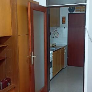 Garsonjera Karlovac  Luščić 5. kat lift centralno grijanje