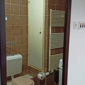 Garsonjera Karlovac  Luščić 5. kat lift centralno grijanje