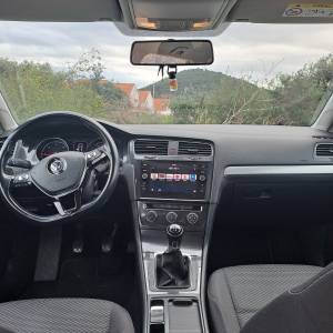 Golf 7.5 Variant 179000km 85 kw. Auto u super stanju